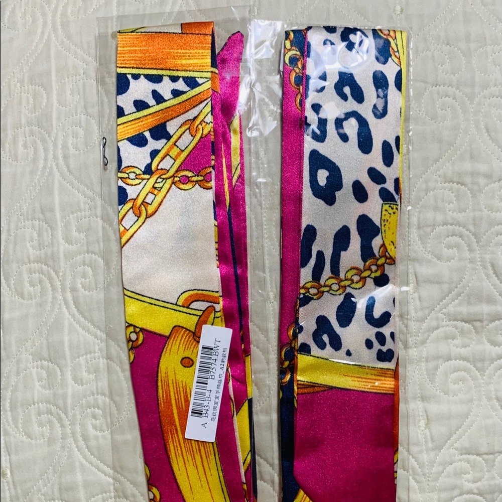 Twilly - Picture 2 of 2